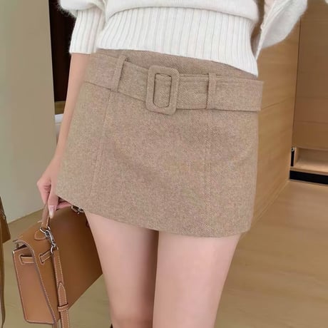 Belted Wool Mini Skort