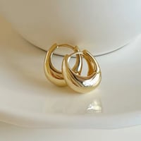 Glossy Gold Drop Hoop pierce