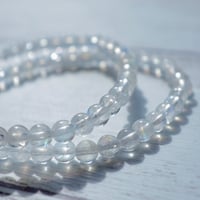 ［ブレスレット］［ハイクォリティ］［超レア］ピンクオーロラムーンストーン　〜白虹の光〜【感情を整える月の石】4.8mm