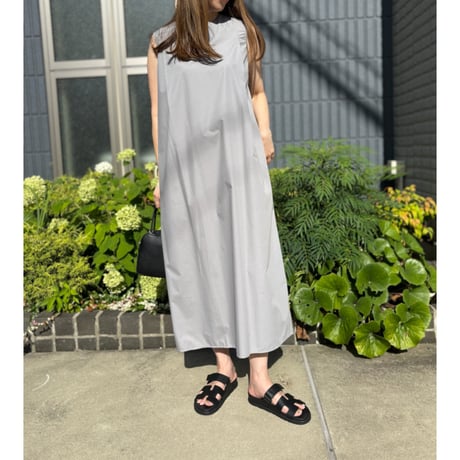カラーロングワンピース