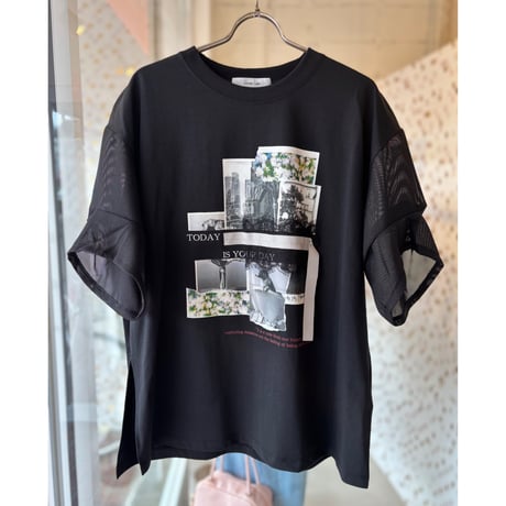 フォトコラージュプリントメッシュスリーブTシャツ