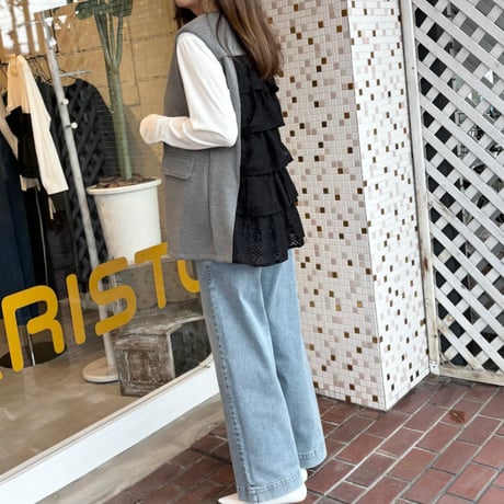バックレースフリルポンチジレ