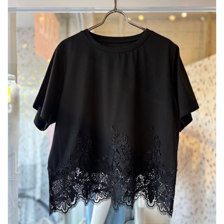 裾レースショート丈Tシャツ