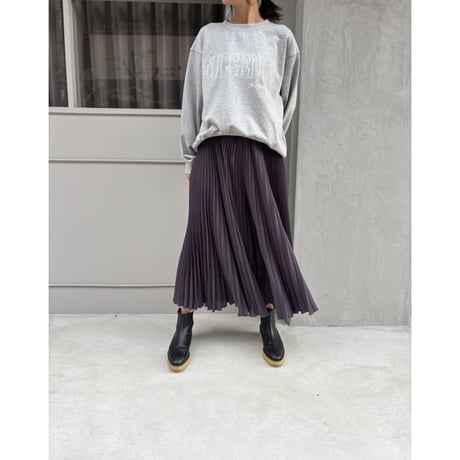 プリーツパンツ