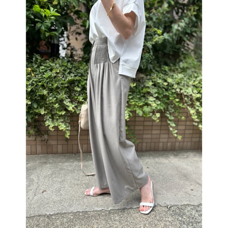 タックギャザーワイドパンツ