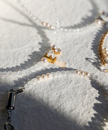 イニシャルブレスレット