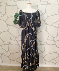 LEI  KENIKENI NEW  OFF-SHOUL  DRESS レイケニケニ ニューオフショルダードレス