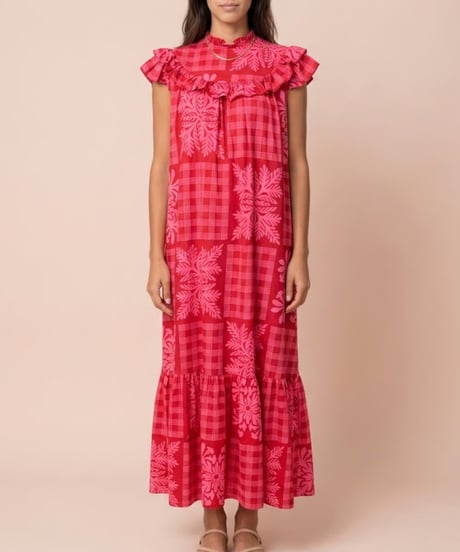 QUILT SLEEVELESS MUUMUU DRESS 　キルトスリーブレス ムームードレス
