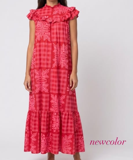 QUILT SLEEVELESS MUUMUU DRESS 　キルトスリーブレス ムームードレス