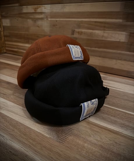 THE H.W.DOG & CO. ROLL CAP
