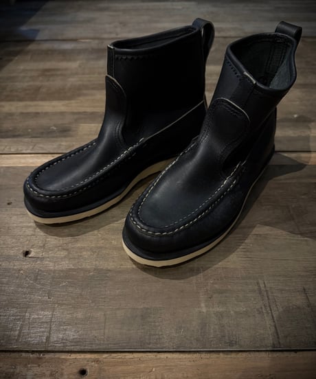 RUSSELL MOCCASIN（ラッセルモカシン）KNOCK A BOUT BOOTS BLACK LEATHER