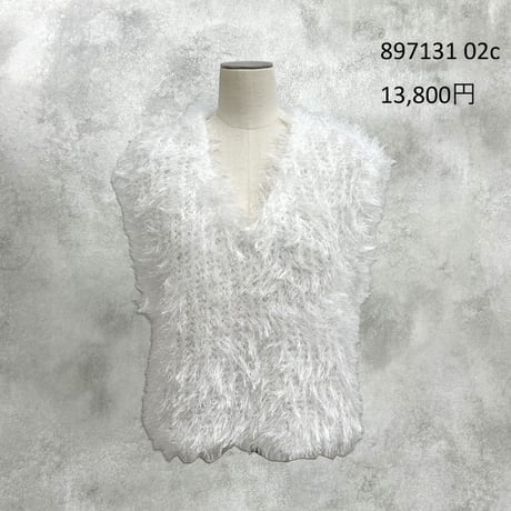 10/6　Instalive　ayane　2027 Early Spring　ロングフェザーヤーンベスト　897131