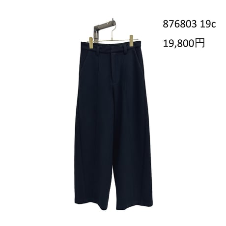 7/13　Instalive　ayane 2026 Winter　ニードルパンチバレルレッグパンツ　876803