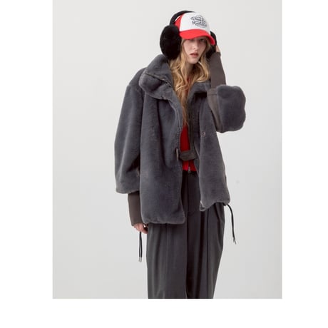 7/20 Instalive AULA AILA 2026aw　STAND COLLAR FUR COAT　1264-01027