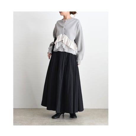 10/11、7/28　Instalive　Eimee Law 2026AW　ランダムリボンフリルニットカーデ　84966
