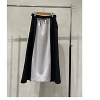 33℃  異素材サイドラインアシメスカート