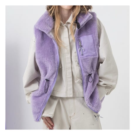 7/20 Instalive AULA AILA 2026aw　FUR VEST　1264-05007
