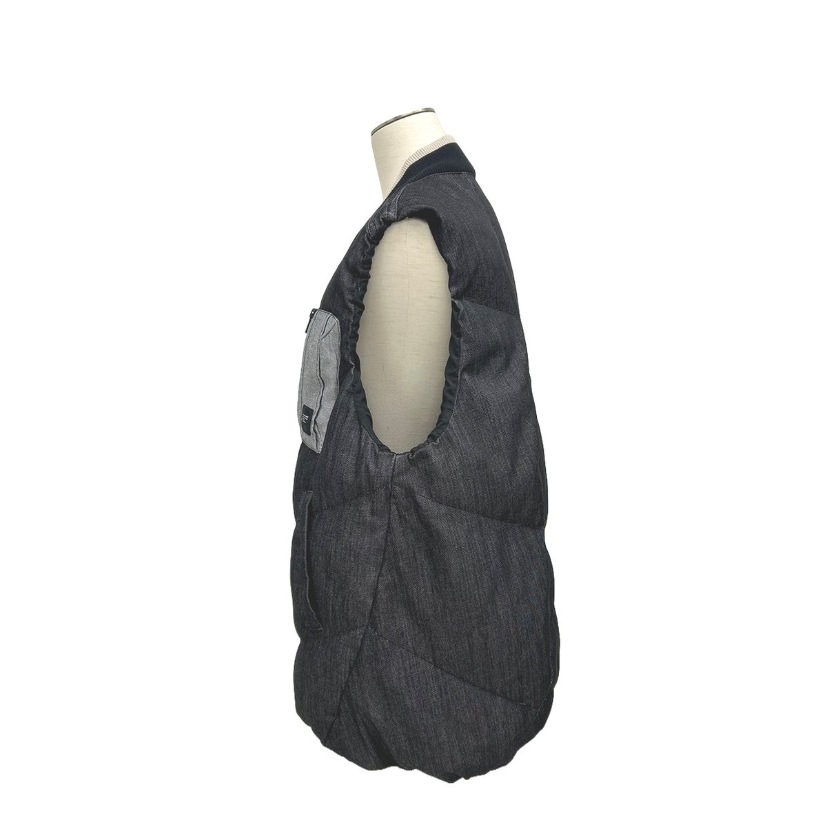 【✦✦即完売✦kaja✦ダウンベスト✦size2✦✦】 7/13 Instalive ayane 2026 Winter ダンガリーダウンベスト 87