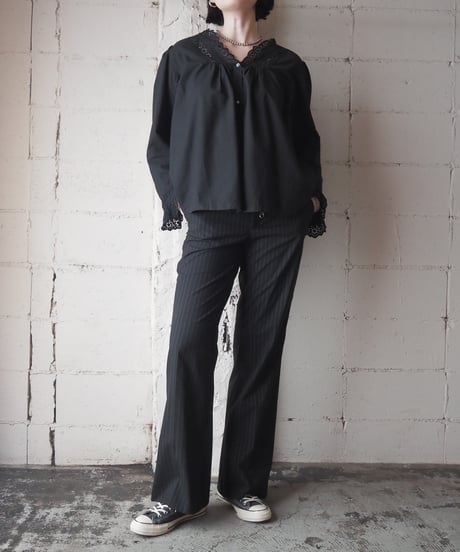 1920-30's Euro Overdyed Embroidered Lace Blouse BKa