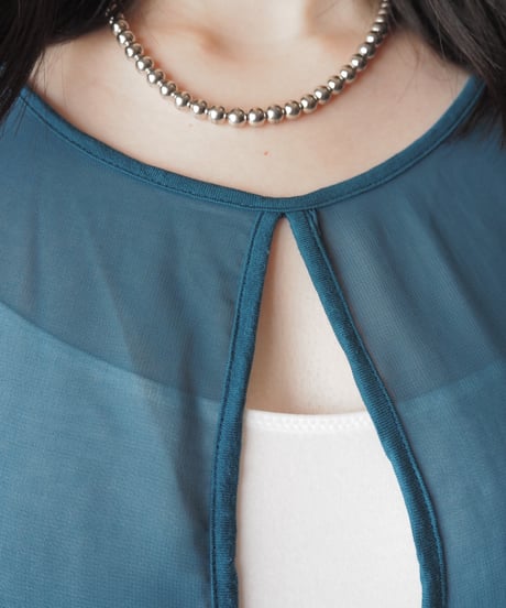 Crossed Design Sleeveless Blouse BL