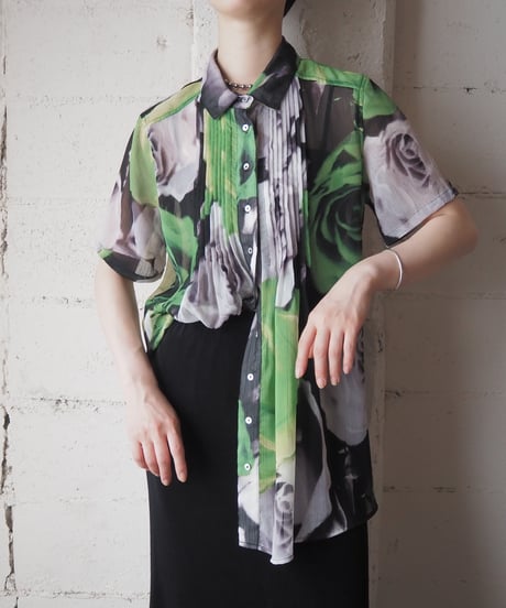 Rose Print Pleated Bosom Short Sleeve Shirt GN GR