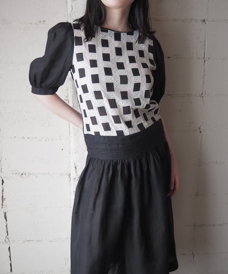 Latice Lace Linen Dress BK WH
