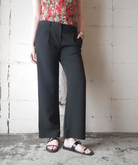 DKNY Tuck Slacks BK