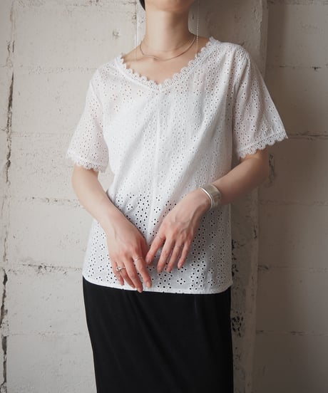 V Neck Cutwork Lace Blouse WH