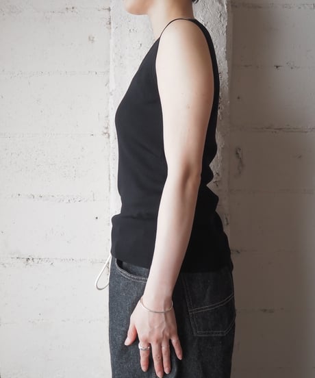 Sleeveless Knit Top BK