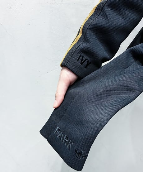adidas × IVY PARK Cropped Line Jacket BK GD