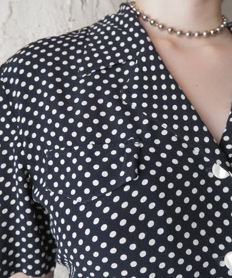 Open Collar Dot Shirt NVWH