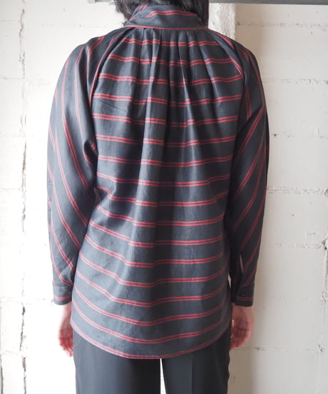 Striped Funnel Neck Blouse BKRE