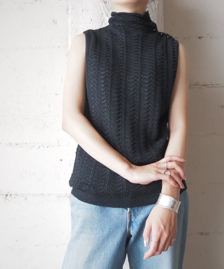 LAUREN Scallop High Neck Sleeveless Knit BK