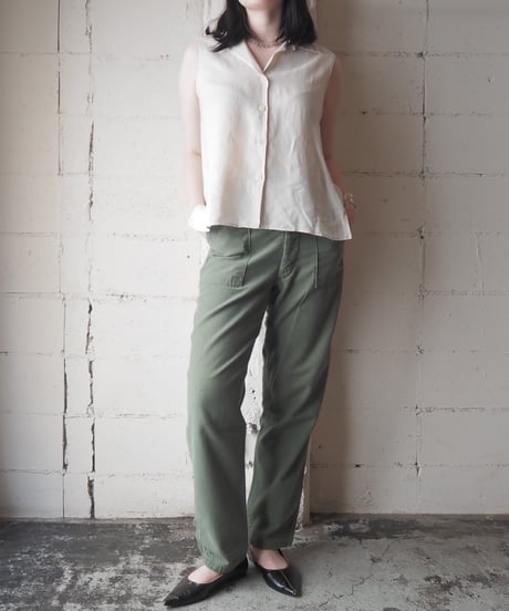 MAX&Co. Open Collar Sleeveless Linen Shirt LBE