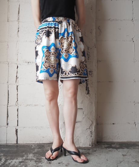 Baroque Pattern Easy Shorts WHBKBL