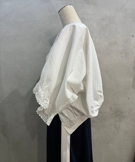 Euro Antique Drawers Blouse WH