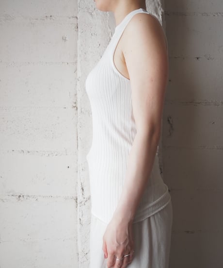 ESSENTIEL ANTWARP Mock Neck Sleeveless Knit IV