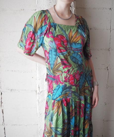 Plant Pattern  Square Neck GN