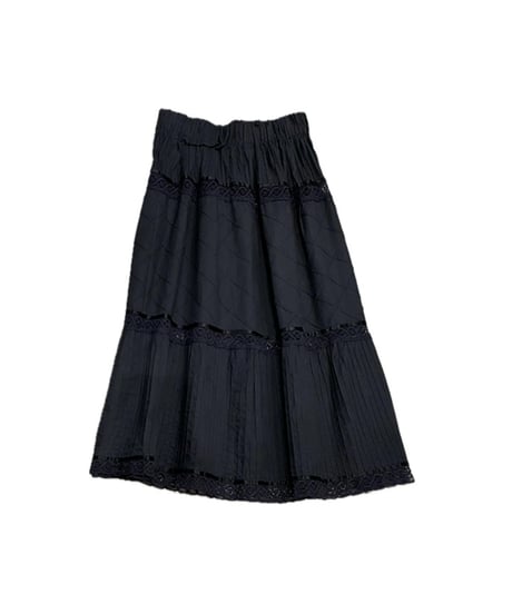 Pin Tuck Lace Hem Tiered Skirt BK