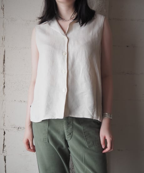 MAX&Co. Open Collar Sleeveless Linen Shirt LBE