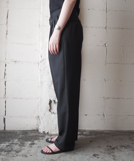 CITY STREETS 3 Tuck Slacks BK