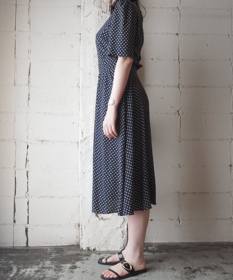Dot Pattern Collarless Dress NV
