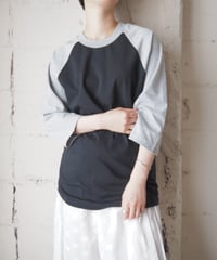Bicolor Raglan Tee GRBK