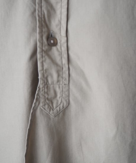 1960's Van Heusen Band Collar Side Slits Shirt BE