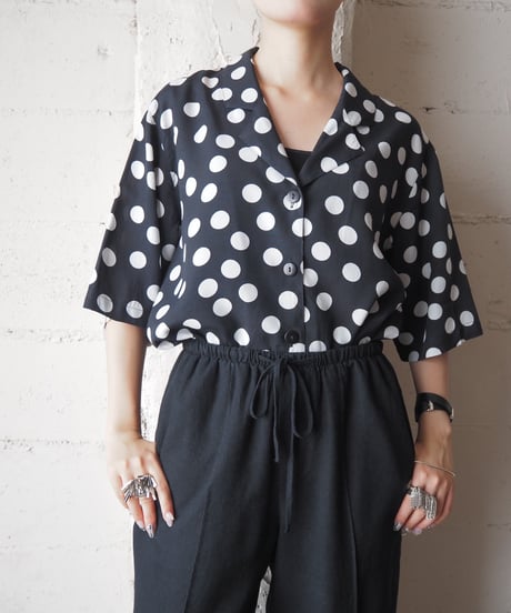 Polka Dot Open Collar Shirt BKWH