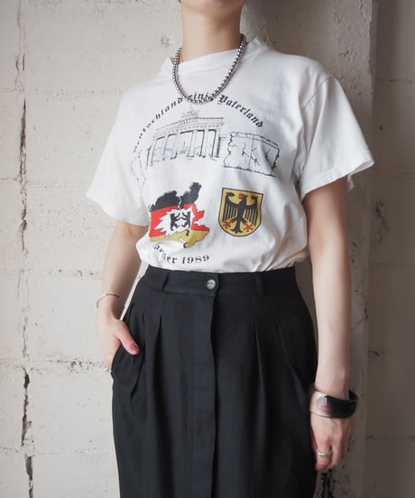 Germany "The fall of the Berlin Wall" Memorial Tee WH