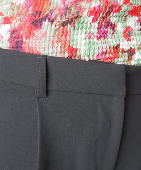 DKNY Tuck Slacks BK