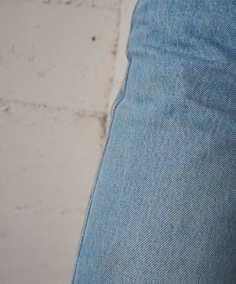 1990's Levi's made in USA 17501 W27 LBL