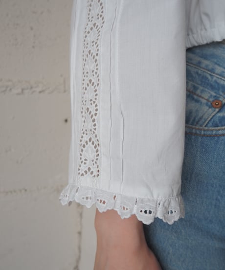 Cropped Tyrolean Blouse WH