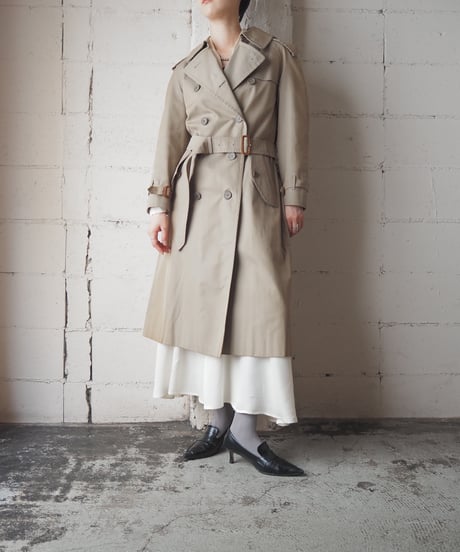 Burberrys' Trench Coat BE